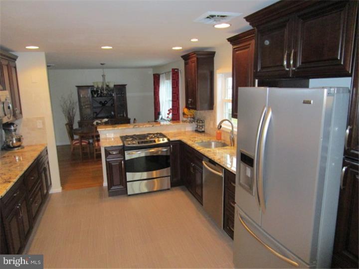 2 Old Forge Road Pennsville, NJ 08070 - Photo 8 of 25
