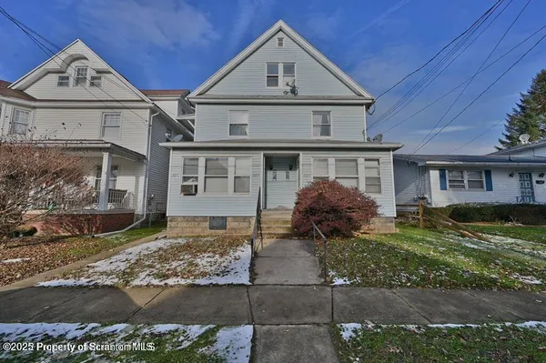 $1,075 | 2211 Brown Avenue, Scranton, PA 18509