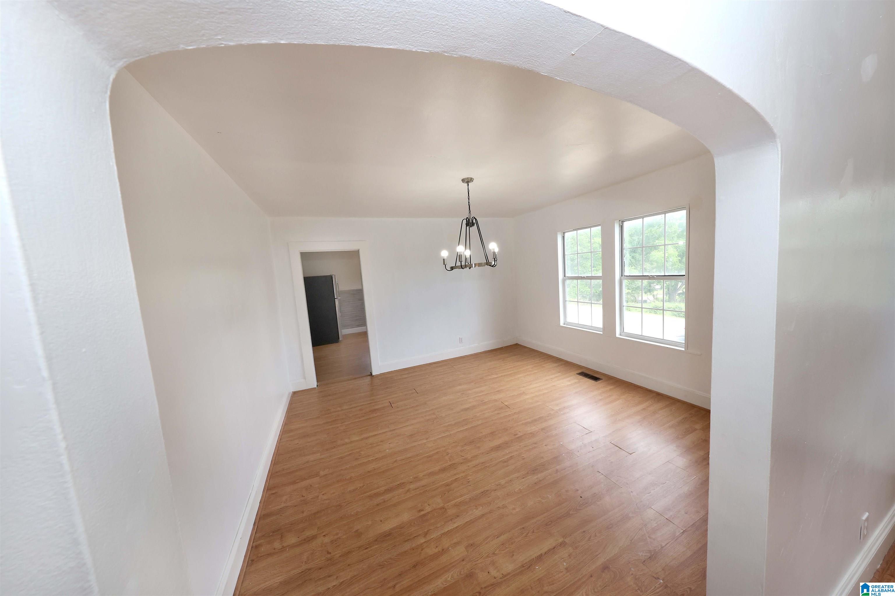 4905 Saks Road Anniston, AL 36206 - Photo 13 of 34