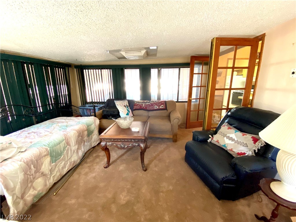 5537 Aldama Road Las Vegas, NV 89122 - Photo 11 of 24