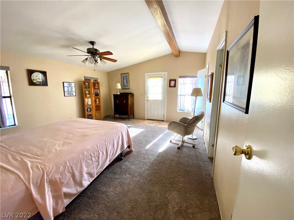 5537 Aldama Road Las Vegas, NV 89122 - Photo 12 of 24
