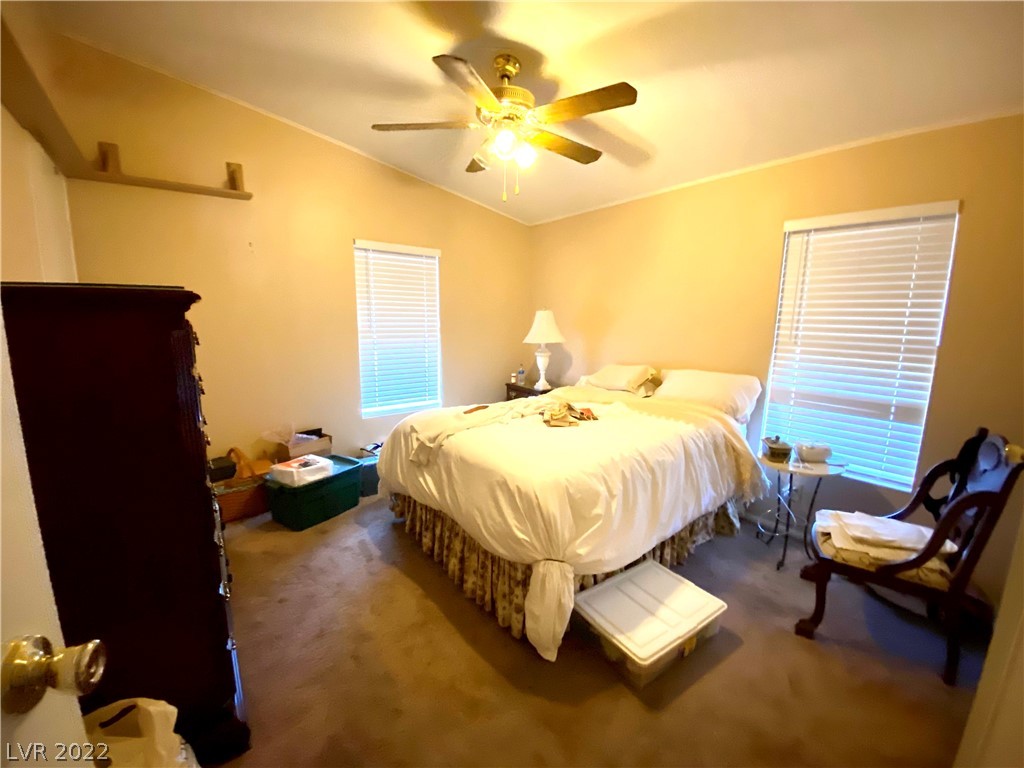 5537 Aldama Road Las Vegas, NV 89122 - Photo 7 of 24