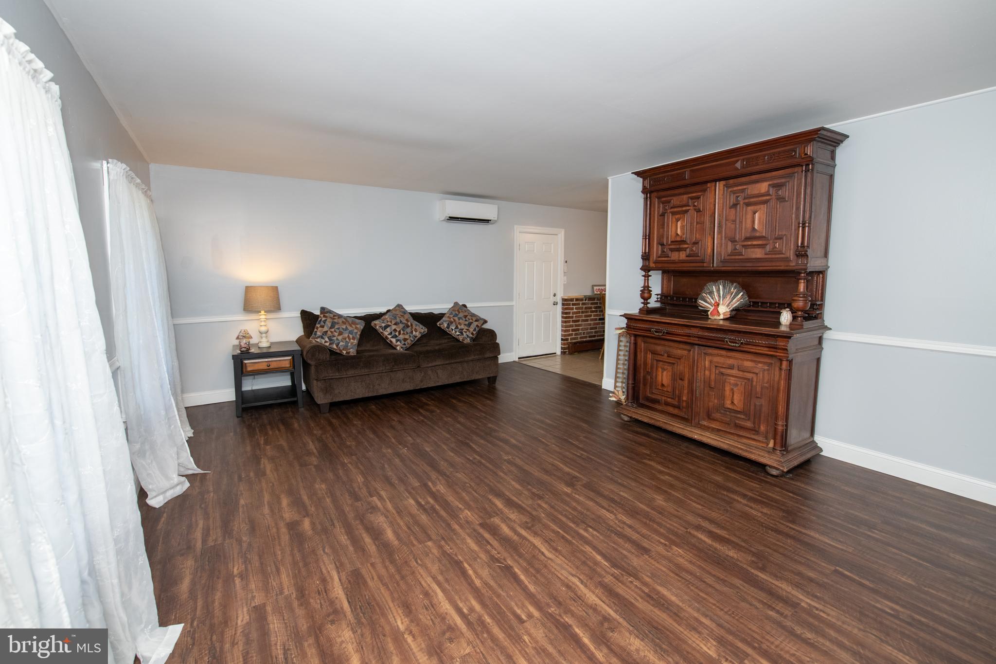 54 Homestead Road Levittown, PA 19056 - Photo 8 of 36 Main living-room.