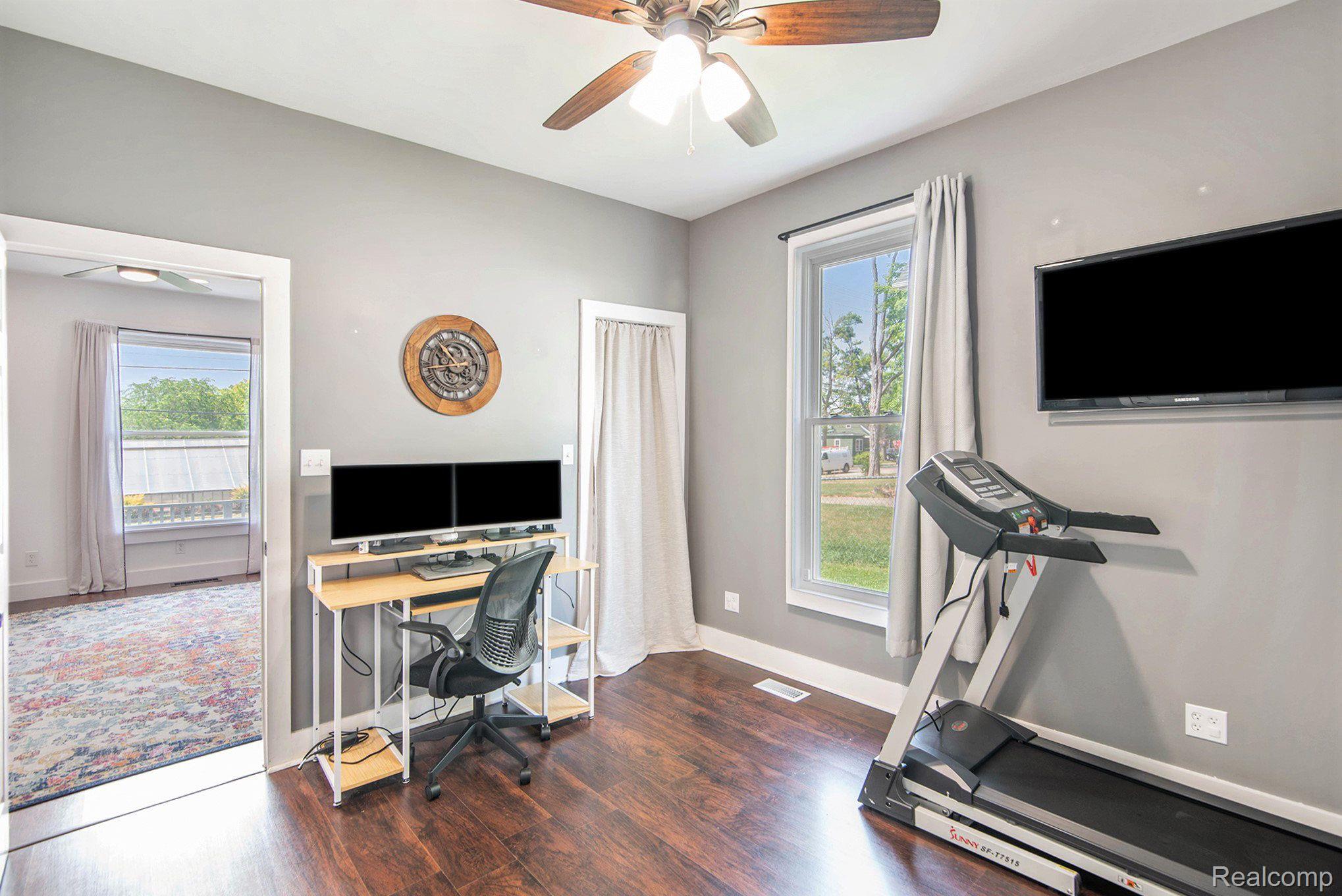 600 West Silver Lake Road Fenton, MI 48430 - Photo 15 of 32 Gallery Image 15