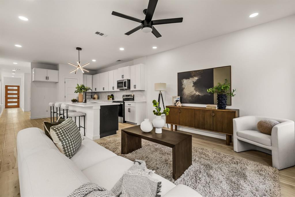 2230 Hooper Street Dallas, TX 75215 - Photo 8 of 21