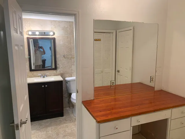 $1,600 | 5098 Conklin Drive, Delray Beach, FL 33484