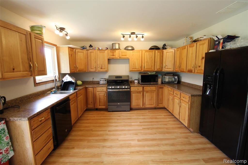 3590 James Road Caro, MI 48723 - Photo 5 of 65