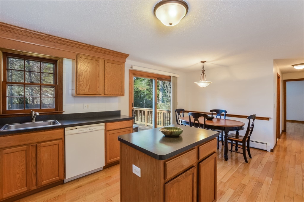 36 Hadrada Lane Barnstable, MA 02632 - Photo 6 of 19