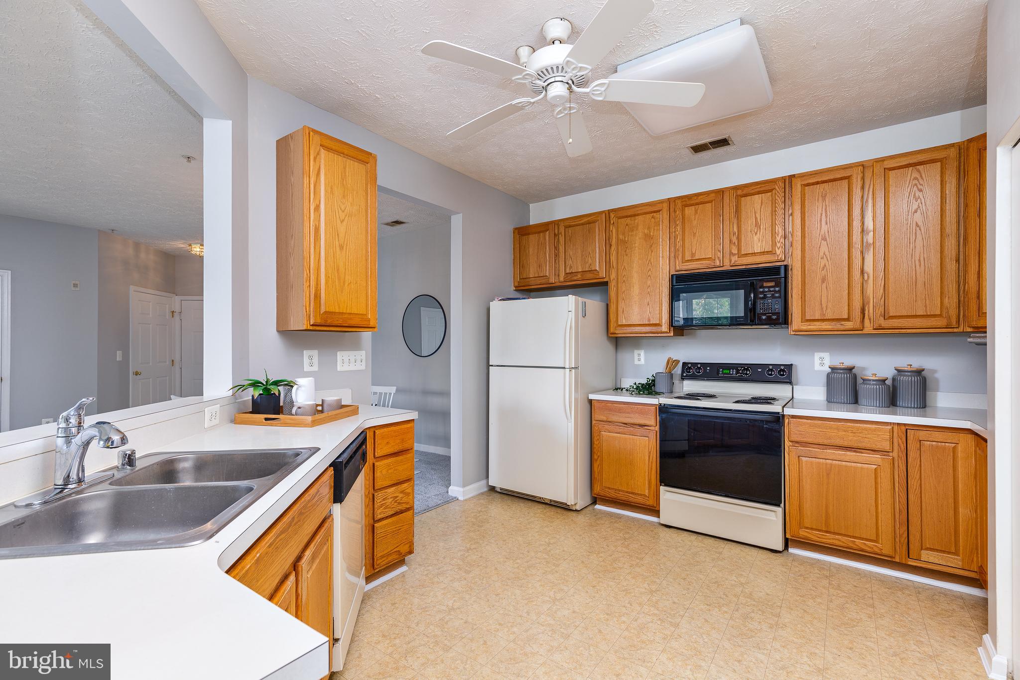 5128 Brightleaf Court, Unit 5128 Rosedale, MD 21237 - Photo 13 of 41 Gallery Image 13