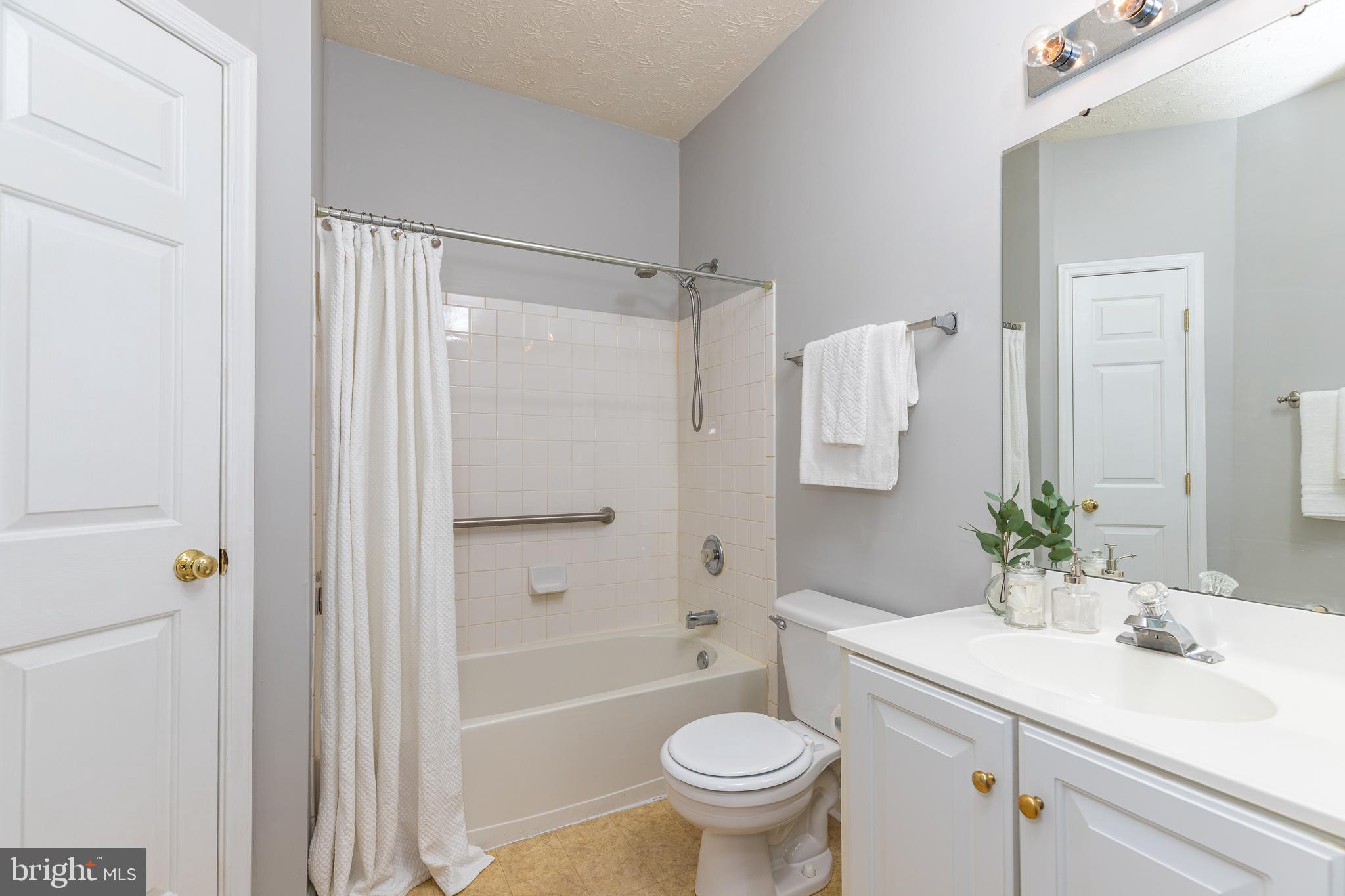 5128 Brightleaf Court, Unit 5128 Rosedale, MD 21237 - Photo 33 of 41 Gallery Image 33