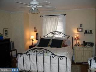204 Roberts Road Ardmore, PA 19003 - Photo 6 of 6 Gallery Image 6