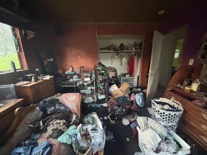 7224 Bonnetti Road Shingle Springs, CA 95682 - Photo 9 of 13 a living room with furniture and a window
