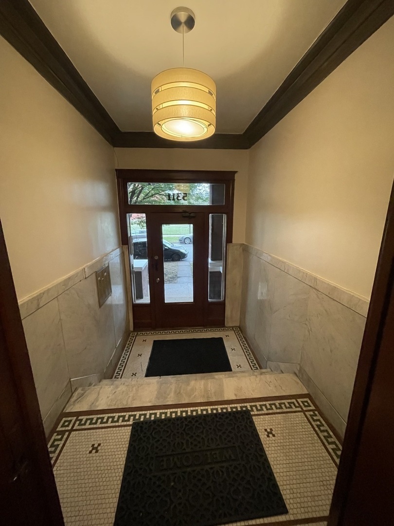 5311 South Ellis Avenue Chicago, IL 60615 - Photo 2 of 15