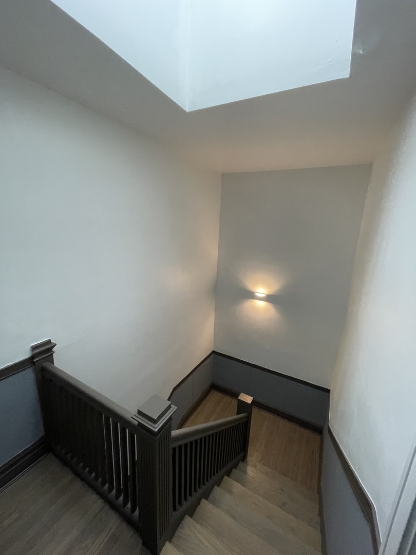 5311 South Ellis Avenue Chicago, IL 60615 - Photo 4 of 15