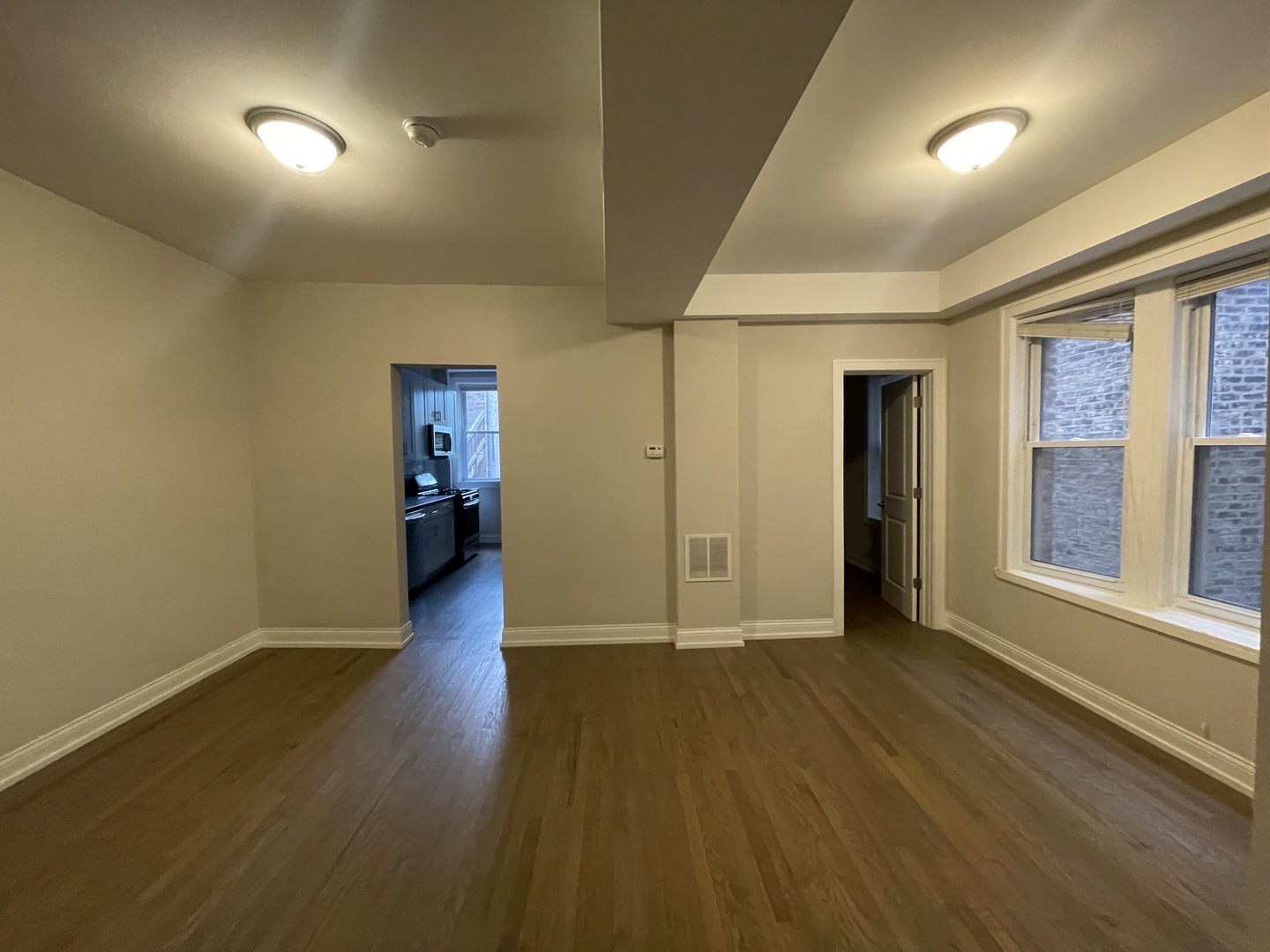 5311 South Ellis Avenue Chicago, IL 60615 - Photo 6 of 15