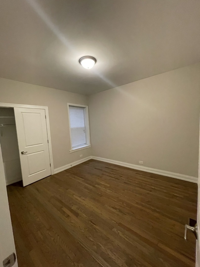 5311 South Ellis Avenue Chicago, IL 60615 - Photo 9 of 15