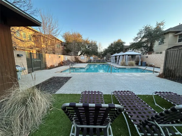 $2,100 | 13800 Lyndhurst Street, Unit 104, Austin, TX 78717