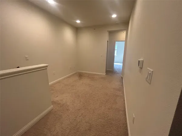 $2,100 | 13800 Lyndhurst Street, Unit 104, Austin, TX 78717