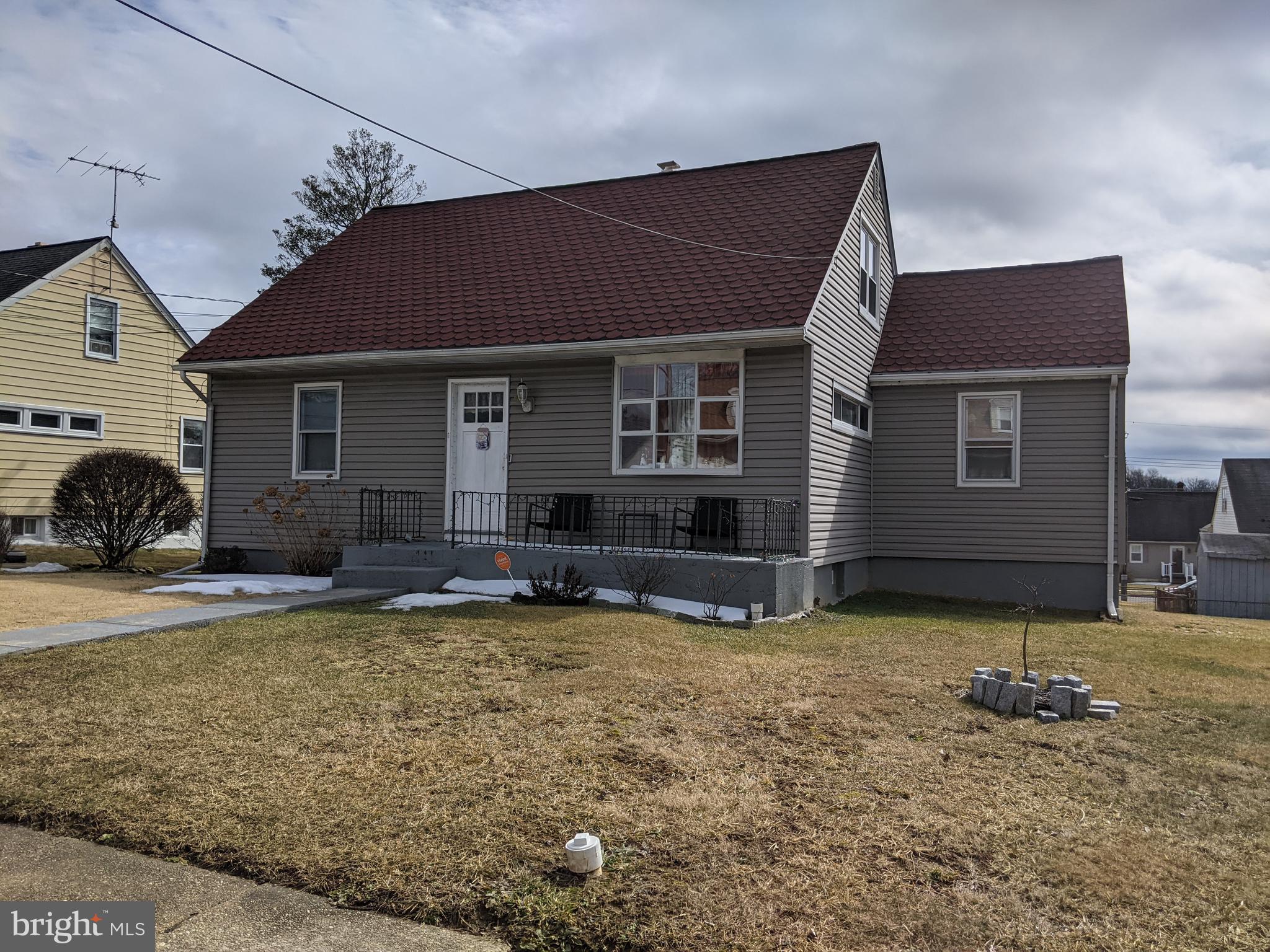 1805 Briarcliff Road Baltimore, MD 21234 - Photo 2 of 29 Main Front exterior