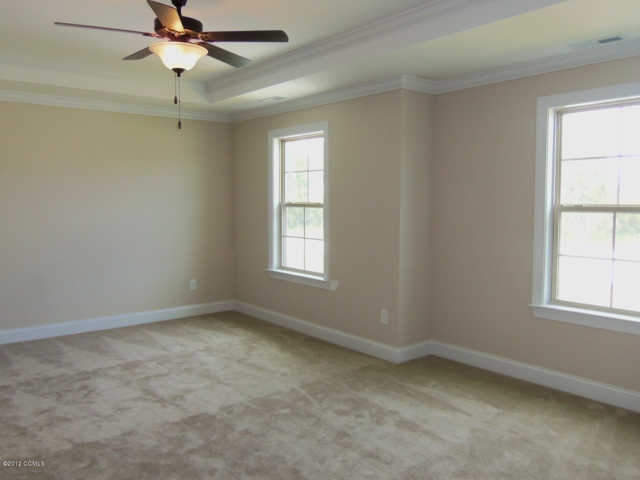 103 Summer Rst Trail Hubert, NC 28539 - Photo 9 of 13 Includes 2 walk in closets and trey ceiling.
