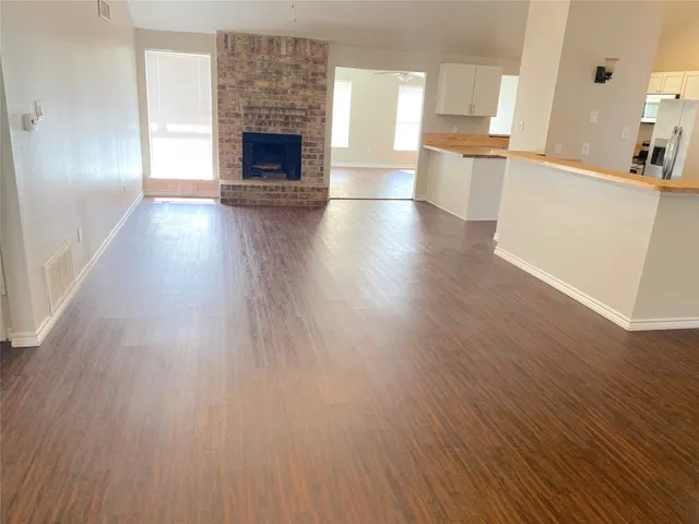 $2,100 | 2414 Woven Wood Lane, Richmond, TX 77406