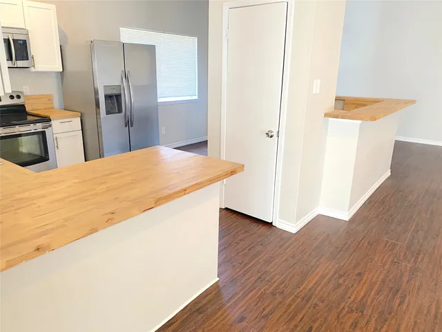 $2,100 | 2414 Woven Wood Lane, Richmond, TX 77406