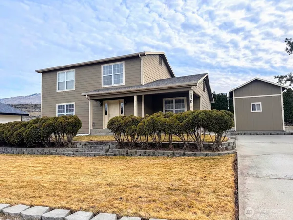 $599,900 | 170 Lakeview Avenue, Orondo, WA 98843
