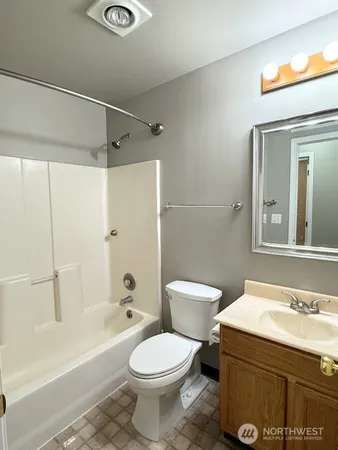 $599,900 | 170 Lakeview Avenue, Orondo, WA 98843