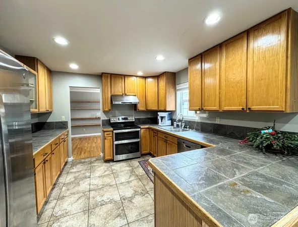 $599,900 | 170 Lakeview Avenue, Orondo, WA 98843