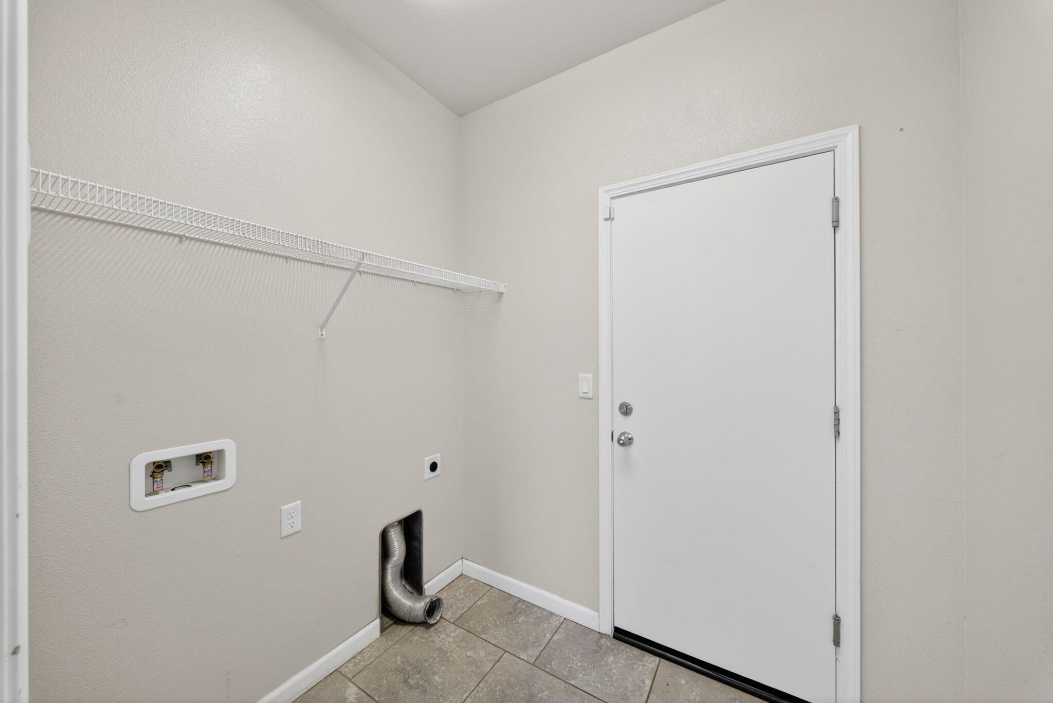 3272 Spring Sails Avenue Tulare, CA 93274 - Photo 35 of 43