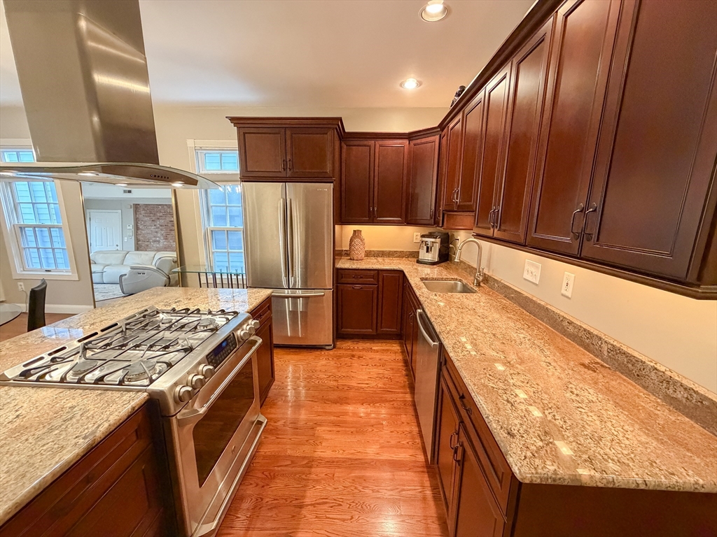 11 Gardner Road, Unit 3 Cambridge, MA 02139 - Photo 6 of 12
