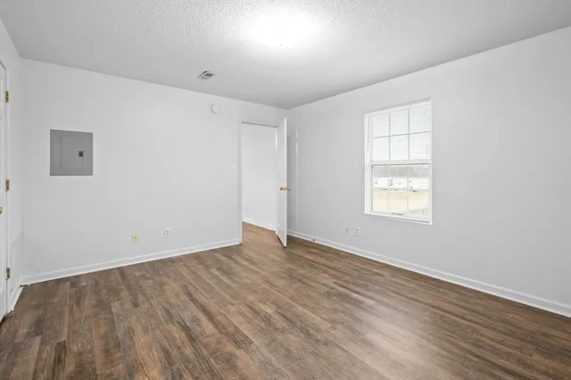 $795 | 3240 Tower Drive, Unit 5, Clarksville, TN 37042