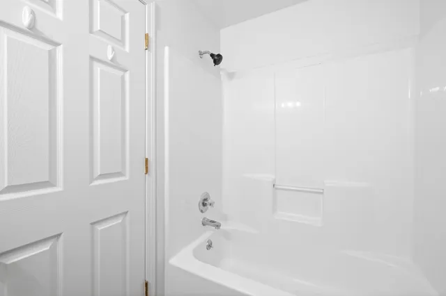 $795 | 3240 Tower Drive, Unit 5, Clarksville, TN 37042