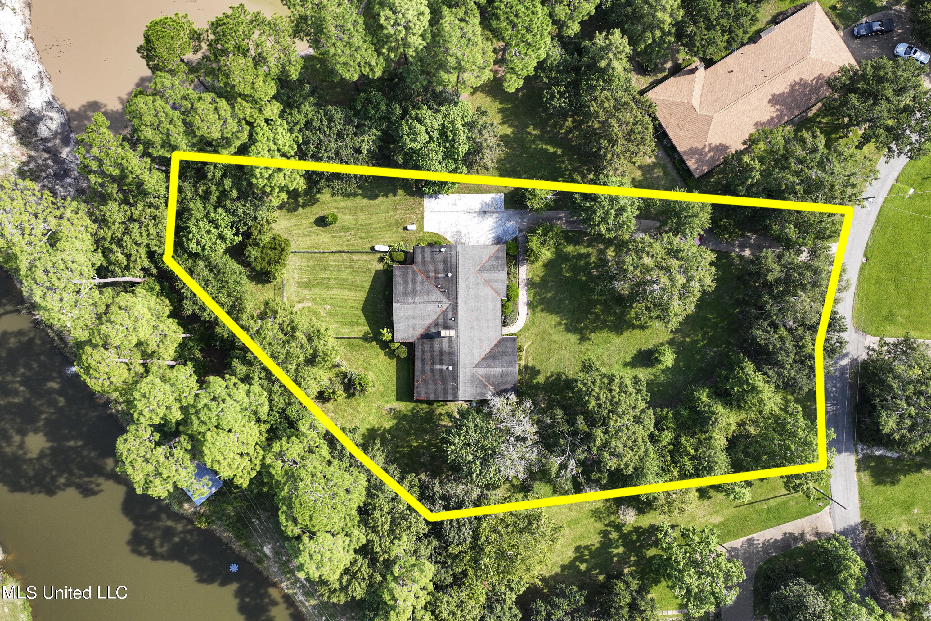6309 Prado Road Ocean Springs, MS 39564 - Photo 34 of 37 Approx. Property Boundaries