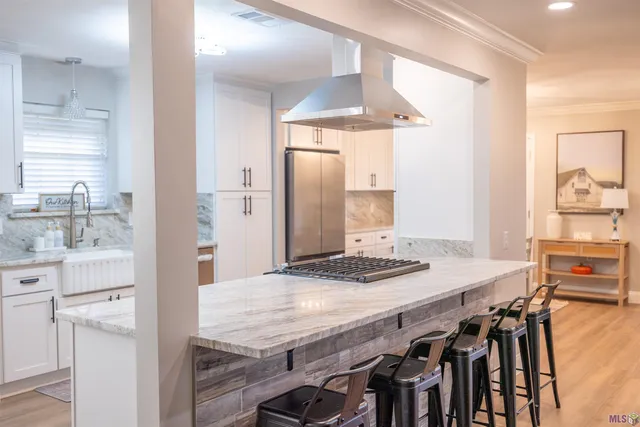 $329,000 | 5003 Parkhollow Drive, Baton Rouge, LA 70816