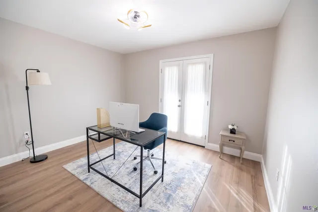 $329,000 | 5003 Parkhollow Drive, Baton Rouge, LA 70816