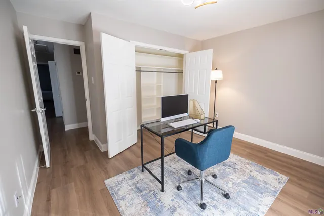 $329,000 | 5003 Parkhollow Drive, Baton Rouge, LA 70816