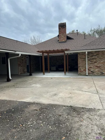 $329,000 | 5003 Parkhollow Drive, Baton Rouge, LA 70816