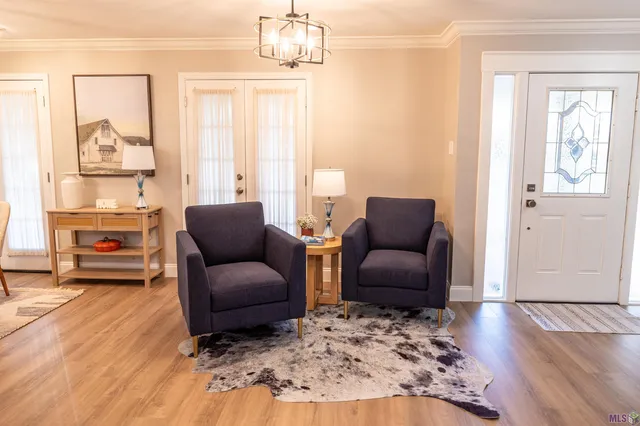 $329,000 | 5003 Parkhollow Drive, Baton Rouge, LA 70816