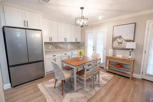 $329,000 | 5003 Parkhollow Drive, Baton Rouge, LA 70816