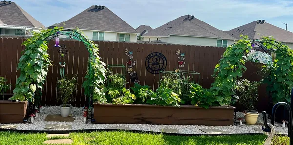 $344,900 | 1963 Lili Cove, Bryan, TX 77807