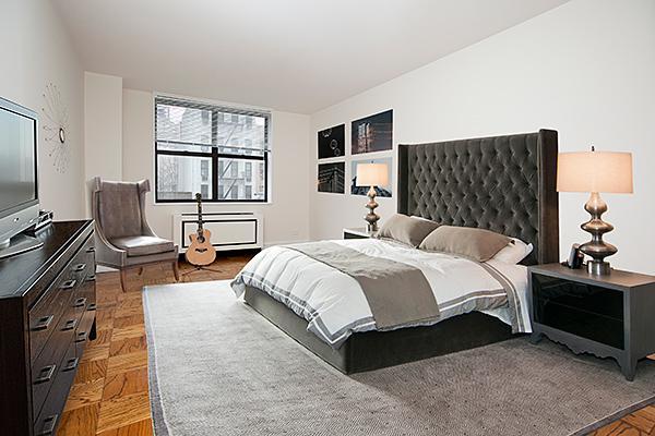 400 East 71st Street, Unit 3U Manhattan, NY 10021 - Photo 3 of 7