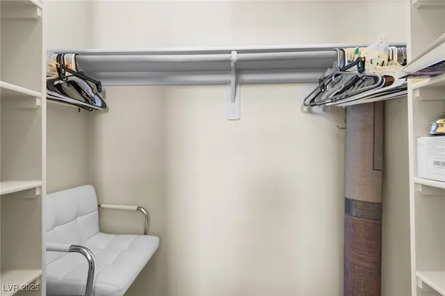 $277,500 | 2707 Chinaberry Hill Street, Laughlin, NV 89029