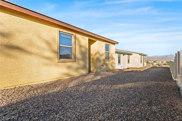 $277,500 | 2707 Chinaberry Hill Street, Laughlin, NV 89029