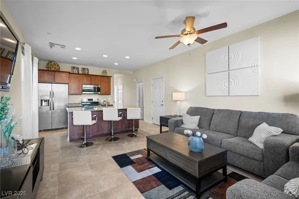 $275,000 | 2707 Chinaberry Hill Street, Laughlin, NV 89029