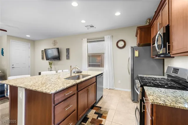 $277,500 | 2707 Chinaberry Hill Street, Laughlin, NV 89029