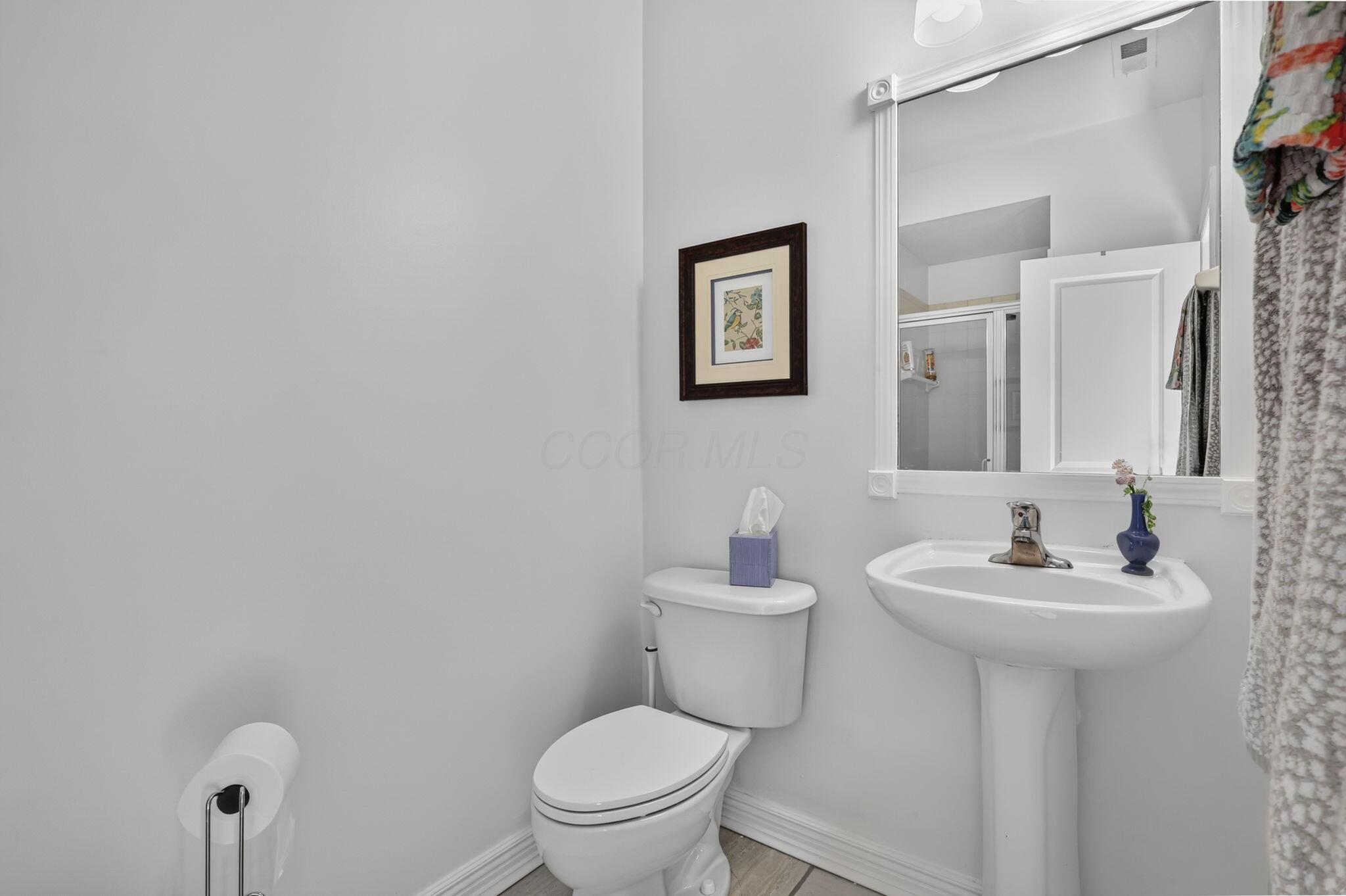 6127 Rackley Way Westerville, OH 43081 - Photo 18 of 38 30-web-or-mls-G02A5399