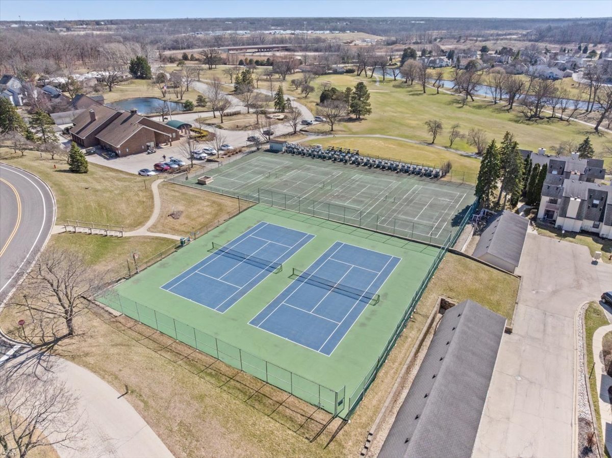 690 Chandler Road, Unit 211 Gurnee, IL 60031 - Photo 29 of 35