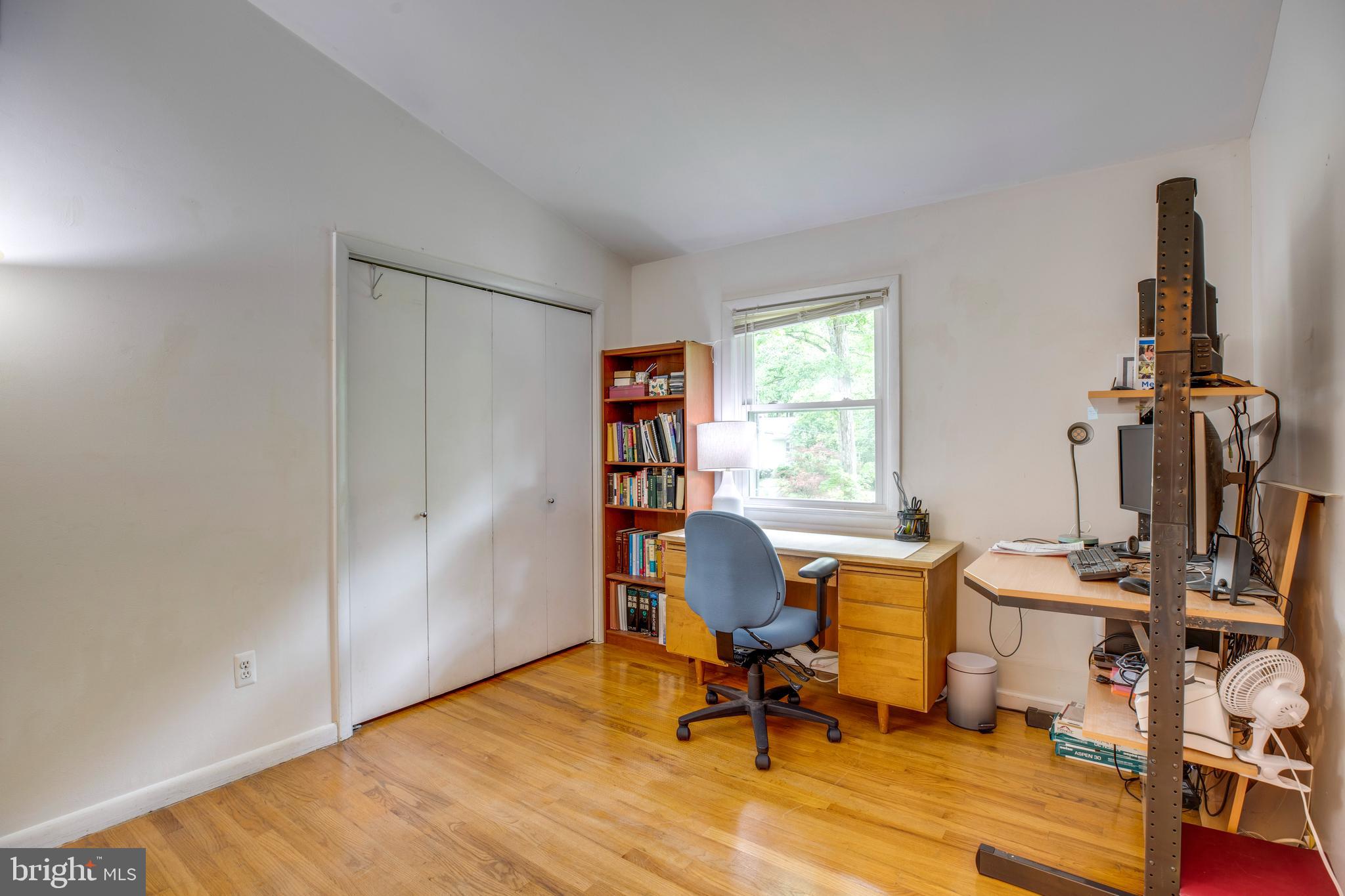 6612 Robin Road Springfield, VA 22150 - Photo 23 of 43
