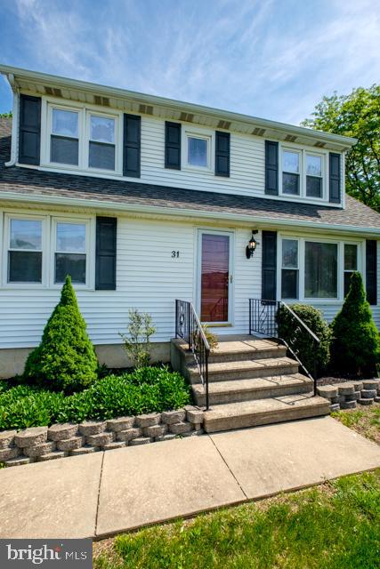 31 Bordentown Chesterfield Road Chesterfield, NJ 08515 - Photo 5 of 55 a front view of a building